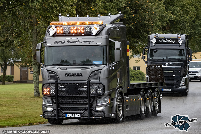 Scania R660 V8 - AB Mullsjo Beunnsborningar.jpg