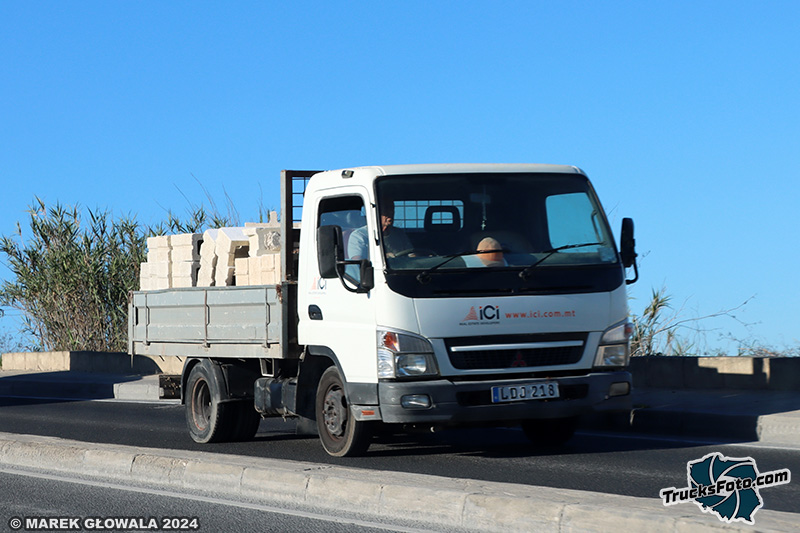 Mitsubishi Canter Ici.jpg