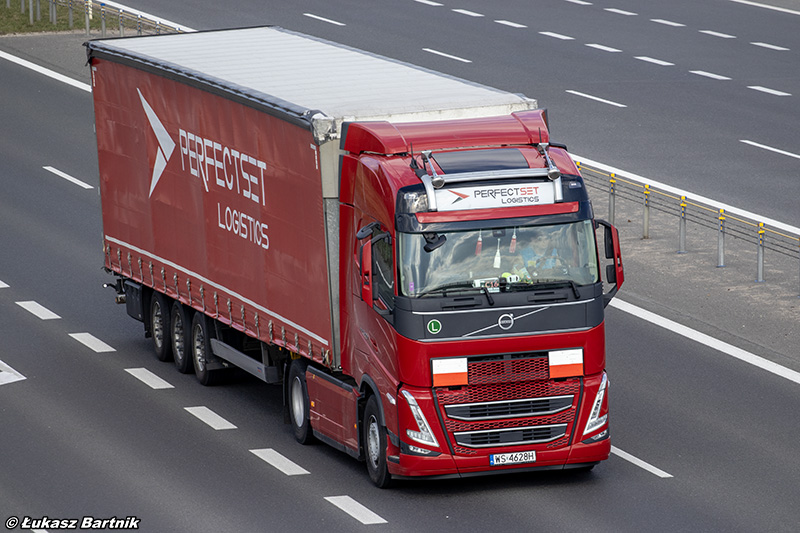IMG_8708 Volvo FH PerfectSet.jpg