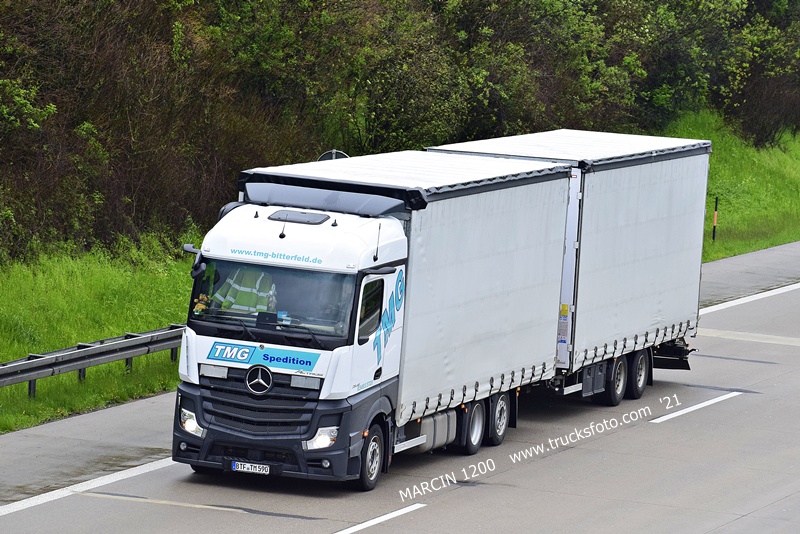 _DSC6639 TMG SPEDITION-crop-ACTROS MP4.JPG