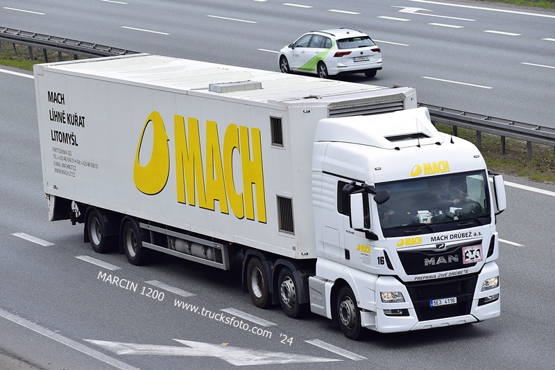 _DSC00011 (414) MACH-crop-MAN TGX.JPG