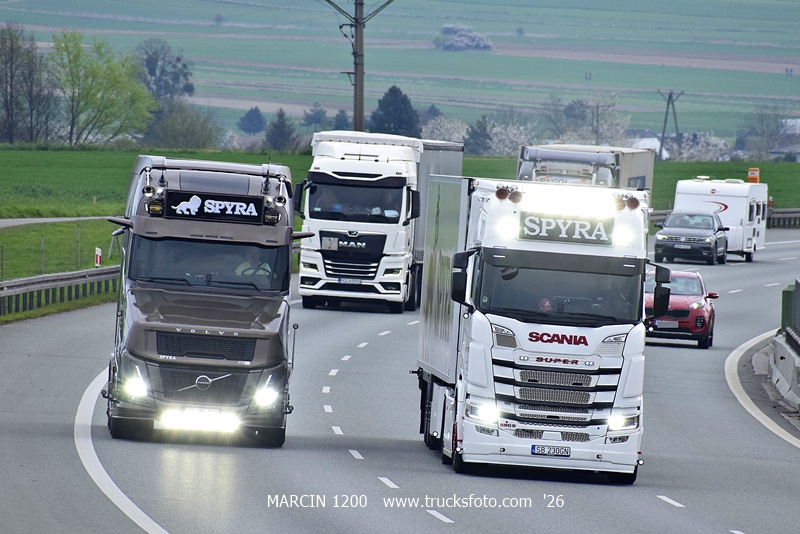 _DSC7234-crop-SPYRA - SCANIA VOLVO.JPG