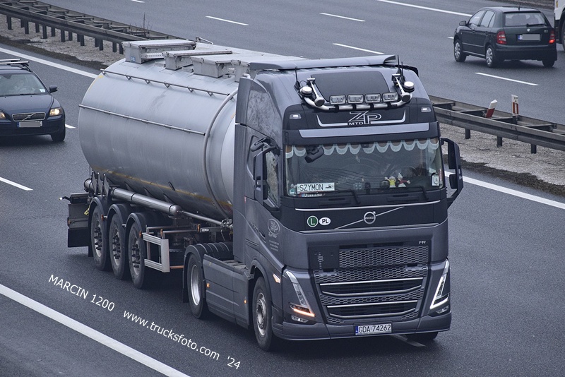_DSC00011 (2718) ZP MTD-crop-VOLVO FH5.JPG