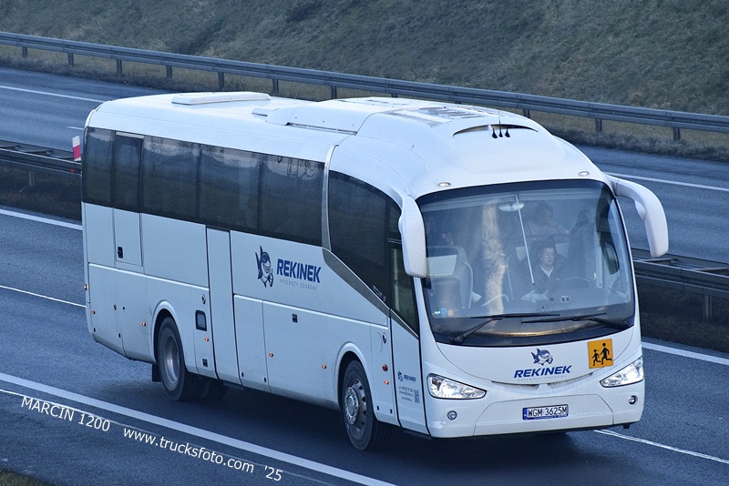 _DSC8331 AUTOBUS IRIZAR-crop-REKINEK.JPG
