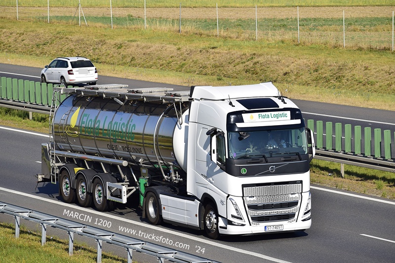 _DSC00011 (1659) FLOTA LOGISTIC-crop-VOLVO FH5.JPG