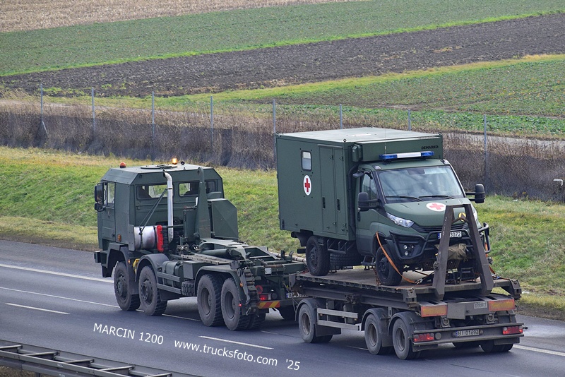 _DSC8776 WOJSKO PL-crop-Jelcz 862.JPG