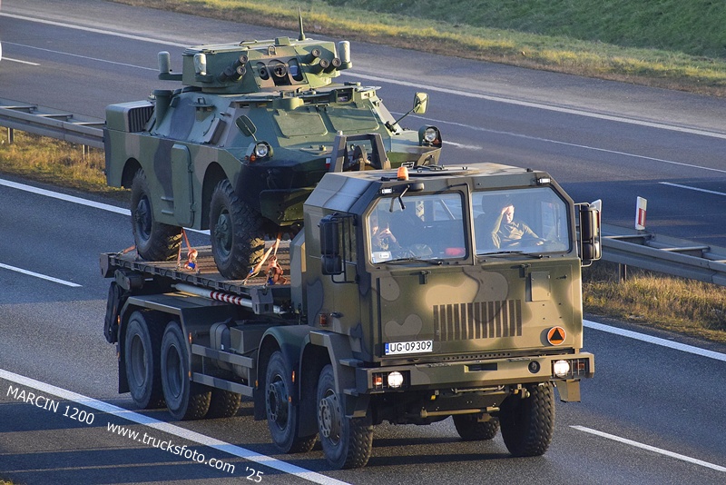 _DSC8976 WOJSKO PL-crop-Jelcz 862.JPG