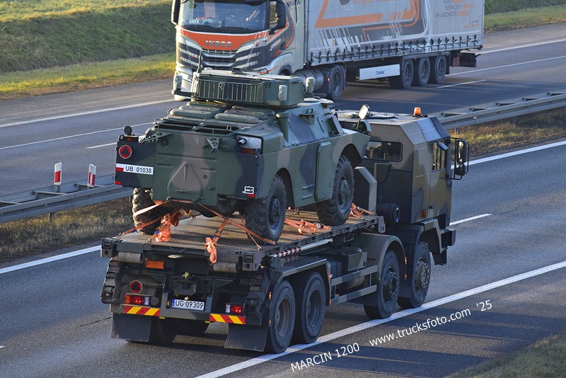 _DSC8977 WOJSKO PL-crop-Jelcz 862.JPG